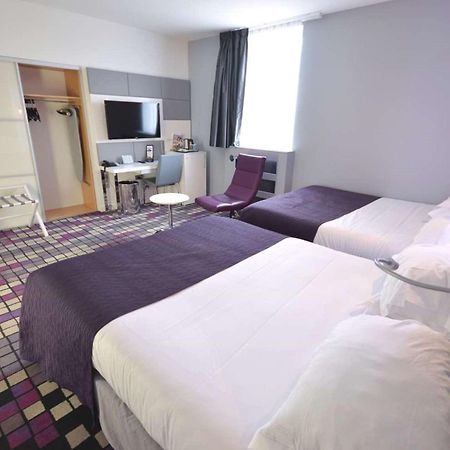 กีริอ๊าด เพรสทีจ ดีฌง ซองเทรอ Hotel ดีจอง ภายนอก รูปภาพ