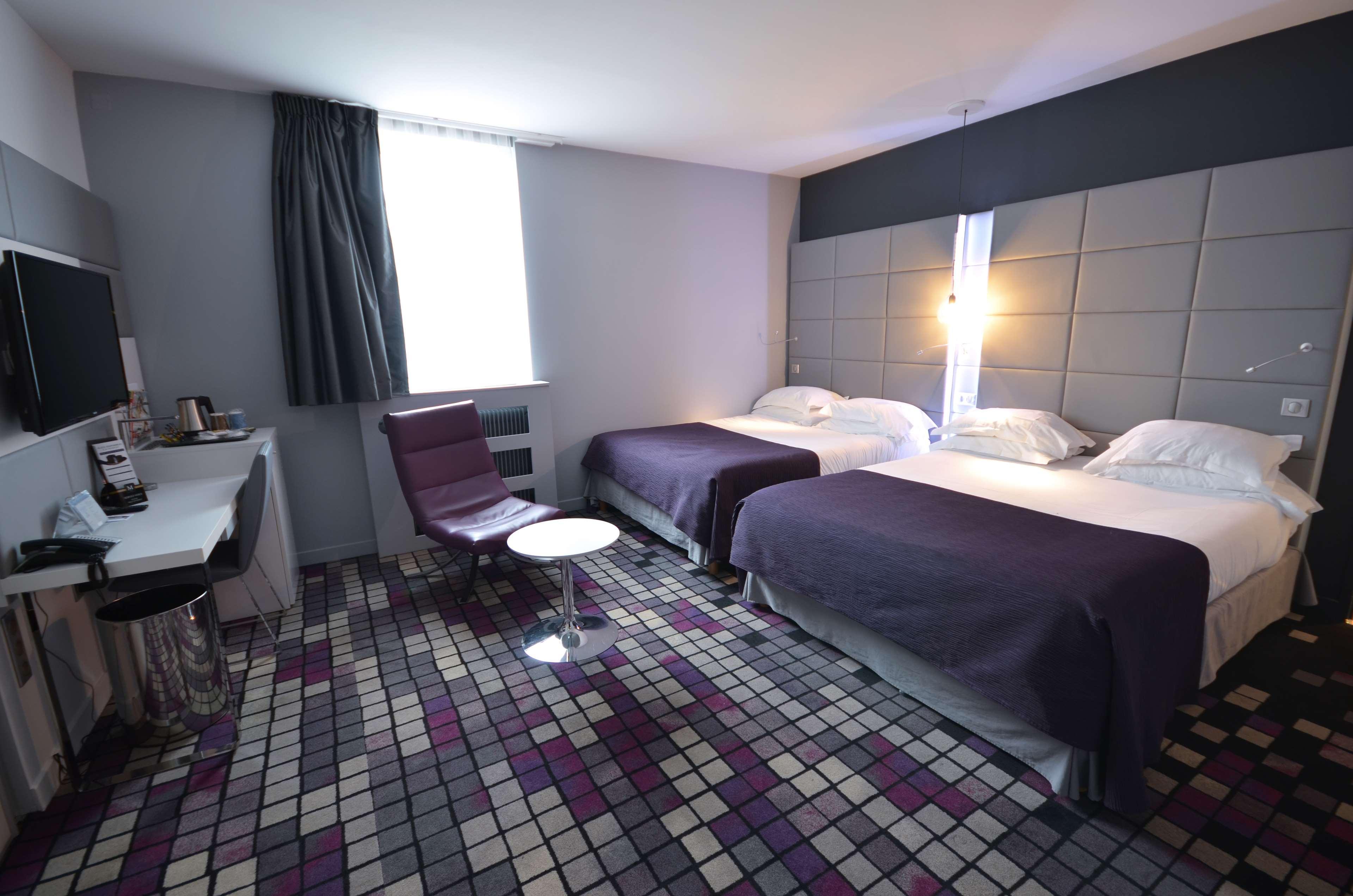 กีริอ๊าด เพรสทีจ ดีฌง ซองเทรอ Hotel ดีจอง ภายนอก รูปภาพ