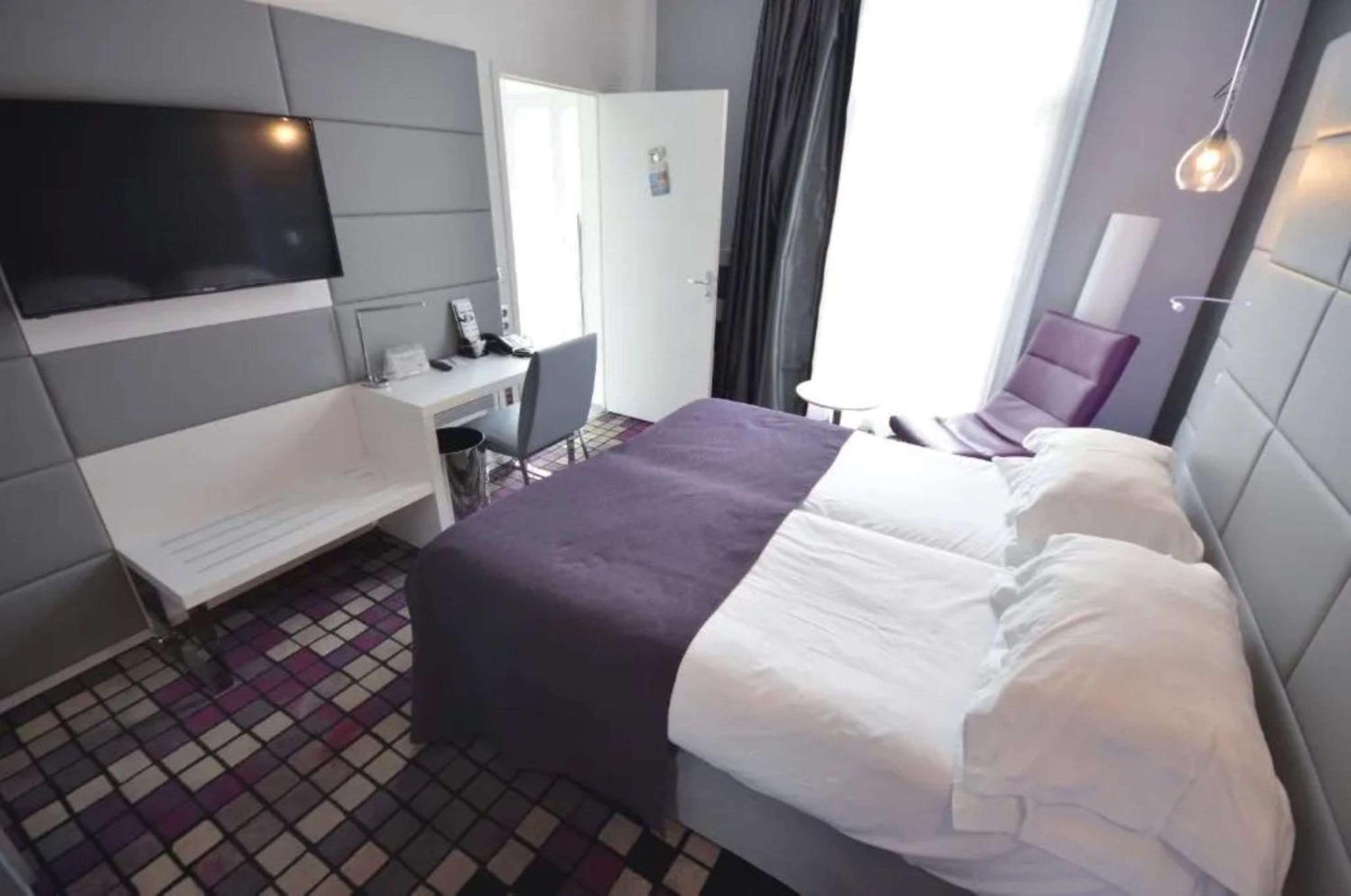 กีริอ๊าด เพรสทีจ ดีฌง ซองเทรอ Hotel ดีจอง ภายนอก รูปภาพ